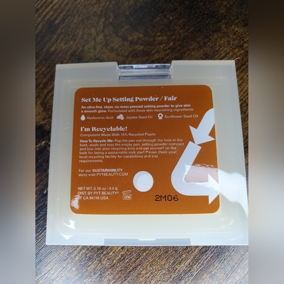 5/75$ PYT BEAUTYSet Me Up Setting Powder in Fair - Picture 2 of 9